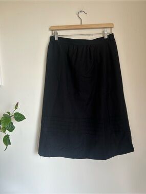 Classic Black A-Line Knee-Length Women's Skirt